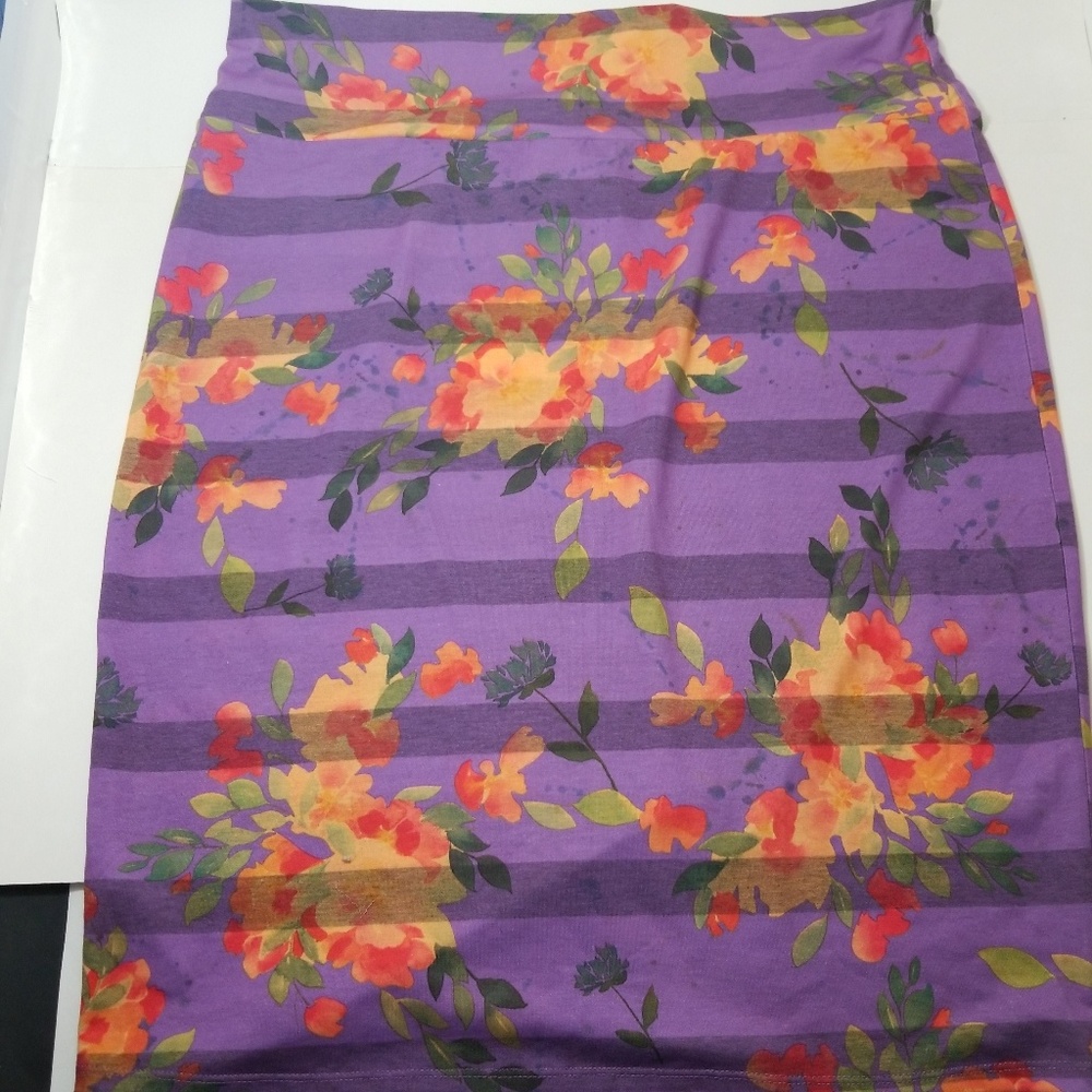 Lularoe size 2x floral purple Pencil skirt Cottagecore Fairycore
